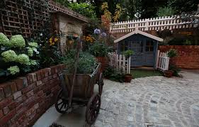 Whether your garden is north facing or. Family Circle Living Gardens