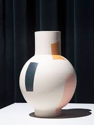 Four New Home Accessories To Add Texture And Color To Virtually Any Room Poterie Poterie Ceramique Et Decoration