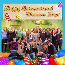 If you don't play for a few seconds, the game will automatically . Candy Crush Saga Introducing The Women Behind Candy Crush Saga These Are Just Some Of The Faces Who Are Dedicated To Bringing Your Favorite Game To Life Their Roles Span Across