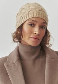 Lipsy COSY CABLE POM