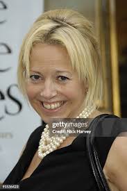 3.791 fotos e imágenes de alta resolución de Sarah Nick