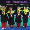 Blazer juga dapat menjadi opsi lain saat menghadiri wisuda anak. Https Encrypted Tbn0 Gstatic Com Images Q Tbn And9gcrmpy7y4o4tt41k Aeokede8dgtsbqom71uo0afdsxiglhsajaa Usqp Cau