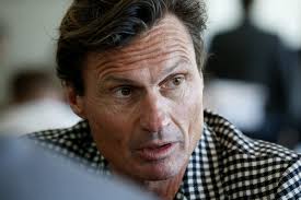 Mandag holdt hotellinvestor petter stordalen (56) en tale under almedaluka i sverige, som tilsvarer arendalsuka i norge. Petter Stordalen Pa Clarion Sign Hotel I Stockholm I Forbindelse Med Eat Stockholm Food Forum Hvor Kona Gunhild Stordalen Skal Apne Konferansen Mandag Morgen