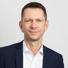 Jen Passaniti Email & Phone Number