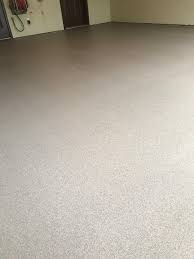 Best Epoxy Flooring In Blaine Mn This Was A Color Quartz Or Sometimes Referred To As Ceramic Carpet Gara Garage Floor Epoxy Epoxy Floor Garage Floor Coatings