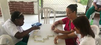 Cualquier edad es buena para mejorar, seguir aprendiendo, o practicar aquello que nos gusta o se nos da bien. Adultos Mayores De Cali Estan En Modo Juegos Recreativos