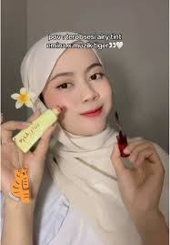 Shade 01 paking cakep banget buat ombre lips😭❤️ #emina #liptintemina  #airytint #eminaxmuziktiger #fyp #foryoupage #viralvideo #racuntiktok  #ombrelips