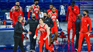 The official athletic site of the ohio state buckeyes. Justice For Casey Goodson Ohio State Basketball S Seth Towns Kneels