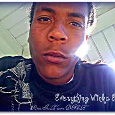 Brett Barnwell's Instagram, Twitter & Facebook