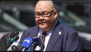 🌎全世界都有「你老母」 🇩🇪 德文：「Deine Mutter!」 — 青少年之間常用。 🇫🇷 法文：「Ta mère!」 —  加上「Nique ta mère!」係重度侮辱。 🇪🇸 西班牙文（墨西哥）：「¡Chinga tu madre!」 —  墨西哥最著名粗口，從政治辯論到足球場都有人講。 🇮🇹 意大利文：「Tua ...