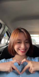 Funny Moment: Anne Lopes Overcomes Bus Horn Mishap 😵‍💫