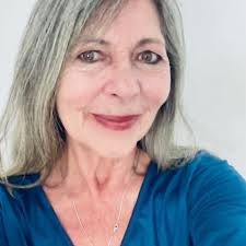 Christie Farina Wright updated...