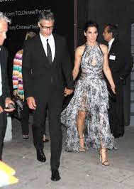 She is currently dating bryan randall, a famous photographer. Sandra Bullock And Bryan Randall At La Premiere 2015 Popsugar Celebrity
