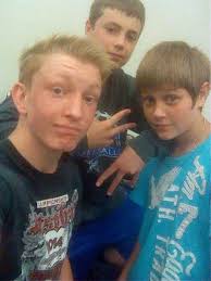 Aaron Singleton Obituary (2001