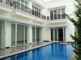 Namun, ia masih ingin mempercantik rumahnya dengan melakukan renovasi di beberapa ruangan seperti kamar, serta halaman belakang. Brand New Rumah Super Mewah Pondok Indah Pondok Indah Pondok Indah Jakarta Selatan Dki Jakarta 5 Kamar Tidur 1700 M Rumah Dijual Oleh Irwan Gita Rp 85 M 16235187