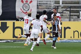 They are fighting for campeonato brasileiro, copa do brasil. Flamengo Goleia O Corinthians Por 5 X 1 E Vira Lider Do Brasileirao