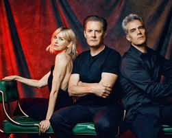 Comedy, romance | 6 january 2021 (usa)joey plans to propose to claire at a picnic in the wilderness. How Twin Peaks Got Lost And Found Its Way Back The New York Times