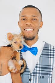 Corey Roundtree's Instagram, Twitter & Facebook