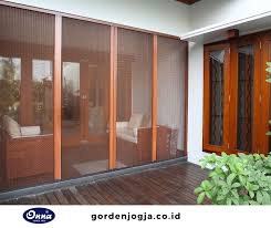 Berikut beberapa gambar teralis dan pintu kasa nyamuk besi Pintu Lipat Kasa Nyamuk Dengan Desain Terbaik Masa Kini