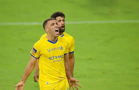 #عبدالرزاق_حمدالله لاعب #النصر السعودي يفوز بجائزة أفضل لاعب عربي حفل الف مبروك للنجم الكبير حمدالله هذه الجائزه حمدالله مكسب كبير للدوري السعودي. Ø­Ù…Ø¯Ø§Ù„Ù„Ù‡ ÙŠÙ‚ÙˆØ¯ Ø§Ù„Ù†ØµØ± Ù„Ù…Ø¹Ø§Ù‚Ø¨Ø© Ø§Ù„Ø±Ø§Ø¦Ø¯ Ø¨Ø«Ù„Ø§Ø«ÙŠØ© ÙÙŠ Ø§Ù„Ø¯ÙˆØ±ÙŠ Ø§Ù„Ø³Ø¹ÙˆØ¯ÙŠ Ø¨ÙˆØ§Ø¨Ø© Ø§Ù„Ø´Ø±ÙˆÙ‚ Ù†Ø³Ø®Ø© Ø§Ù„Ù…ÙˆØ¨Ø§ÙŠÙ„