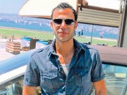 هو نجل الفنان عادل امام وشقيق المخرج رامي إمام،من مواليد 16 سبتمبر 1984، وقد شارك مع الفنان عادل إمام في إحدى أفلامه وهو فيلم (حنفي الأبهة) 1990، كانت أول اعماله التلفزيونية مسلسل (كناريا وشركاه) عام 2003 مع. Ù…Ø­Ù…Ø¯ Ø¹Ø§Ø¯Ù„ Ø¥Ù…Ø§Ù… Ù…Ù† Ø¯Ø§Ø®Ù„ Ø§Ù„Ø¬ÙŠÙ… Ù„ÙŠÙ„Ø© Ù‡Ù†Ø§ ÙˆØ³Ø±ÙˆØ± Ù…ÙˆÙ‚Ø¹ Ø´Ø¨Ø§Ø¨ 20