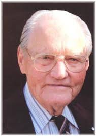 Lloyd Woodard Obituary (1920