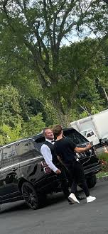 Made a reservation at the restaurant next to Teresa's wedding and spotted  Kenya, Jackie & Evan, Dorinda, Marge, Frank, and Jill 😂😂 :  r/BravoRealHousewives