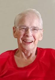 Laura Mitts's Instagram, Twitter & Facebook