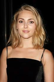 Anna Sophia Robb As Cress Short Hair Styles Annasophia Robb Hair Beauty
