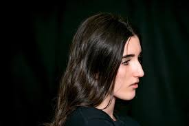 Judeline, la 'niña' urbana de voz melancólica que canta al sur: "De pequeña  soñaba con ser famosa y ganar un Grammy"