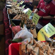 Pihak kami memerlukan pengedar hnb nasi berlauk 2016 di kuala lumpur , selangor dan putrajaya. Photos At Nasi Air Dingin Kubur Kristian 1 Tip From 44 Visitors