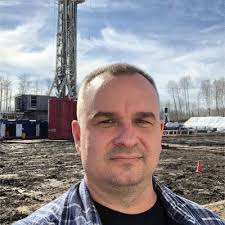 Some members of the Jomax Team! Below we have our truck driver, CEO, Rig  Superintendent, Sales and Marketing, Shop Manager and our Welder. Yesterday  they were all in their Jomax Red (there's… |