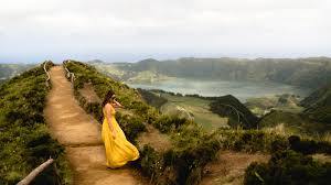 Água das lagoas das sete cidades. A Guide To Sete Cidades Hikes And Views In Sao Miguel Azores