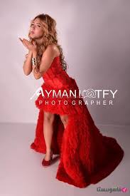فاشونيستا سارة سلامة بإطلالة حمراء في أحدث جلسة تصوير احتفالا بالكريسماس Formal Dresses Long Formal Dresses Flapper Dress