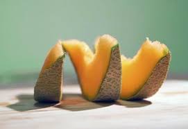 Fruits Et Legumes Recommandes Pour Le Lapin Lapin Et Lapin Nain En 2020 Manger Sans Grossir Nourriture Pour Lapin Alimentation