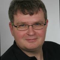 100+ Profile mit dem Suchbegriff „Henss“