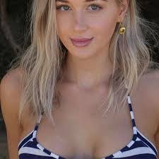 Lila Bonner's Instagram, Twitter & Facebook