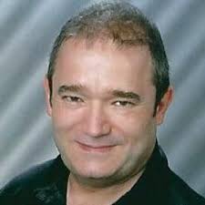 Peter Horacek (@DonPedroAustria)