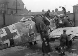 School Children Climb Over Me 109e 4 Black 2 Whilst Being Displayed To The Public At The Council Yard In Hucknall Wwii Aircraft Messerschmitt Battle Of Britain