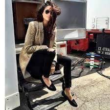 The Home Slippers Meghan Markle Loves To Wear Outside Meghan Markle Style Fashion Style