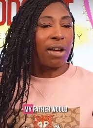 Sonia Rogers's Instagram, Twitter & Facebook