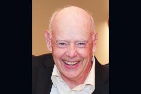 Queen's remembers Roy Walmsley