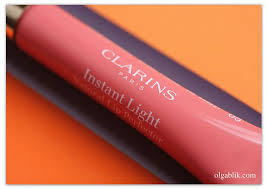 Clarins Eclat Minute Instant Light Natural Lip Perfector купить Clarins Pomada Karandash Dlya Glaz Kremovye Teni Blesk Estestvennye Guby Pomady Makiyazh