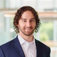 Allen Ennis's Instagram, Twitter & Facebook