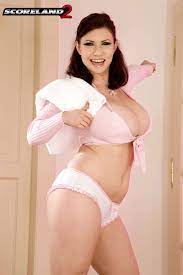 Bounce your boobies, get into the swingbounce your boobies. Follow The Bouncing Boobs Karina Hart 21 32 Min Scoreland2