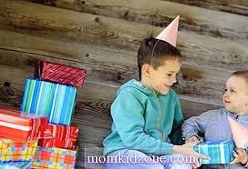 Hadiah untuk anak ini diumumkan oleh pelakon itu sendiri menerusi akaun instagram beliau. 20 Idea Hadiah Pulangan Yang Menakjubkan Dan Unik Untuk Kanak Kanak Kanak Besar 2021