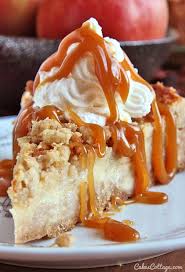 All Of The Sweet And Caramely Goodness Of A Traditional Apple Crisp Baked On Graham Cracker Crust Caramel Apple Crisp Caramel Apple Crisp Cheesecake Desserts