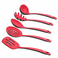 Cuartos y compañeros de cuarto. Estos Son Los Quince Utensilios Que No Pueden Faltar En Una Cocina Los Tienes Todos