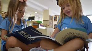 Her kanal farklı kaynağa bağlanır ve kalite, hız ve yorum dili bakımından farklı olabilir. Colegio Lanca Nova Edicao Do Anuario Ecos Rosariense