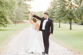 Wedding At Auburn Oaks Farm Birmingham Alabama Wedding Photographer In 2020 Birmingham Wedding Photography Alabama Weddings Birmingham Wedding